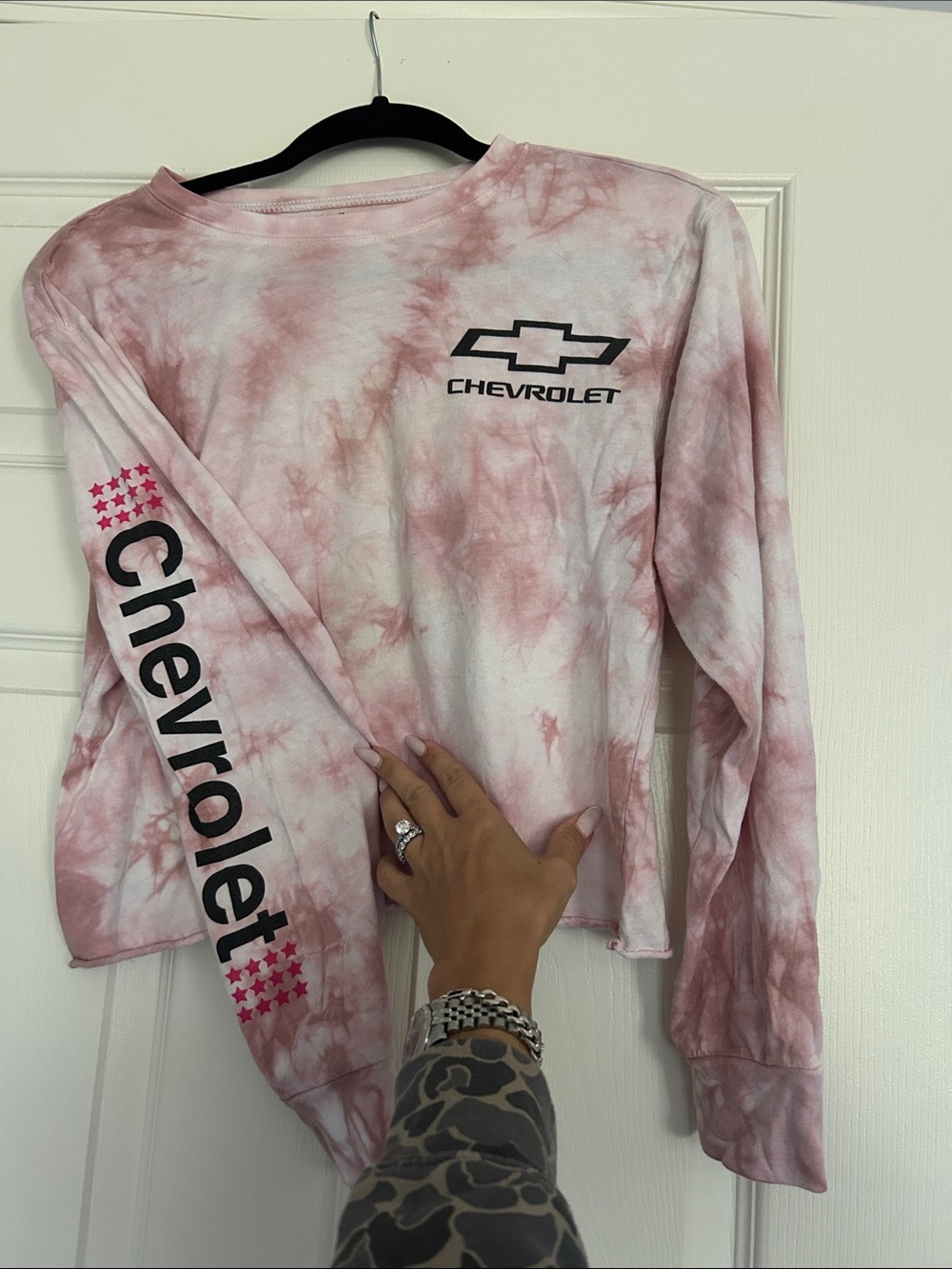 Women's Pink Tie-Dye Long Sleeve Crop Top